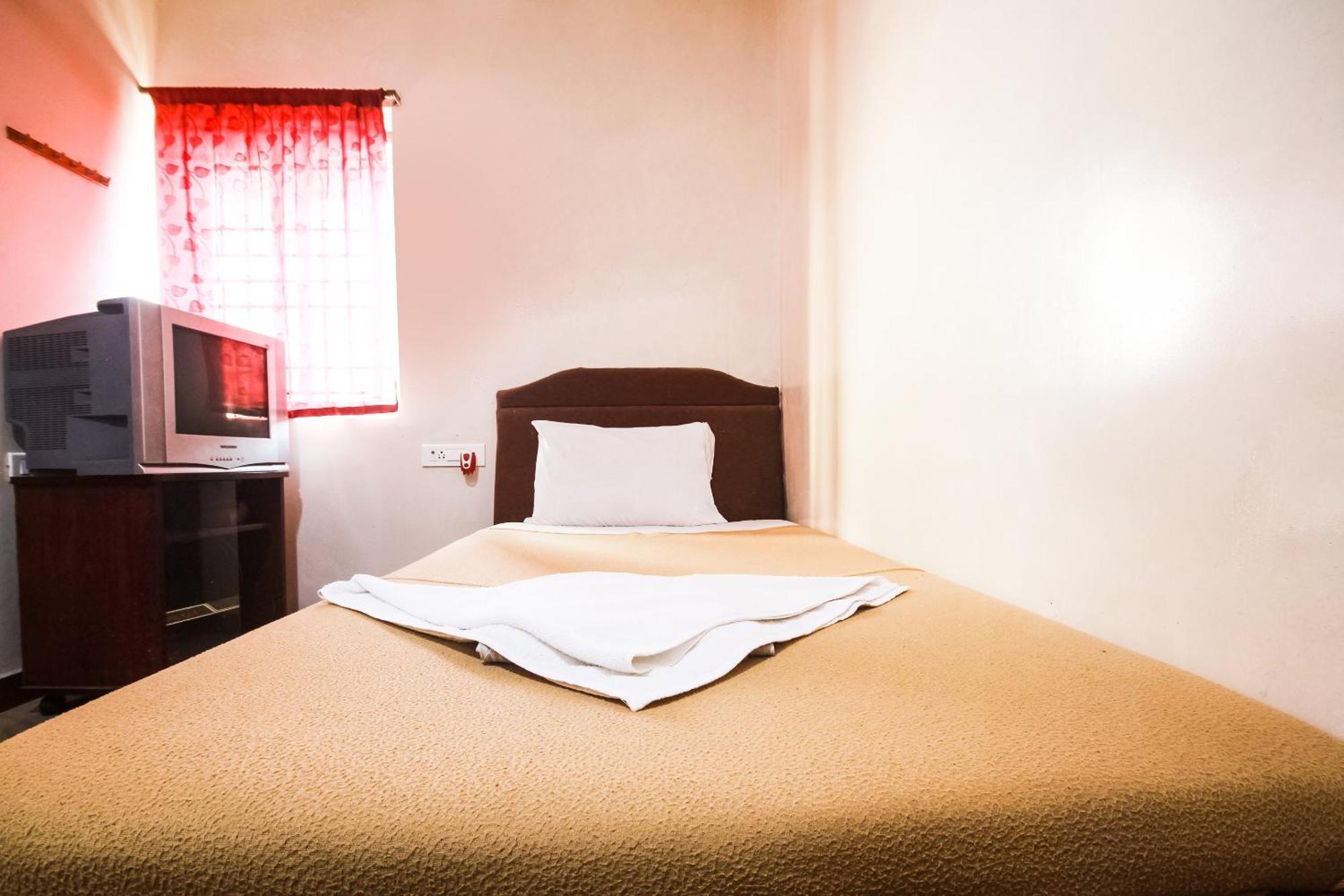 Hotel O Lk Residency Tindivanam Zewnętrze zdjęcie